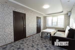 4-к квартира, вторичка, 61м2, 1/5 этаж