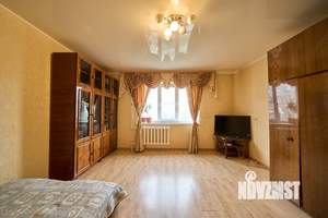 3-к квартира, вторичка, 68м2, 8/10 этаж