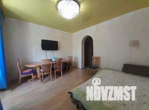 3-к квартира, вторичка, 65м2, 3/3 этаж