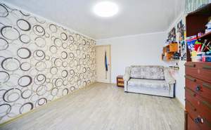 2-к квартира, вторичка, 46м2, 1/5 этаж