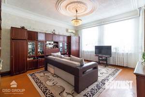 3-к квартира, вторичка, 107м2, 1/5 этаж