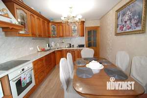 2-к квартира, вторичка, 65м2, 4/6 этаж