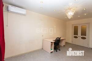 3-к квартира, вторичка, 65м2, 4/10 этаж