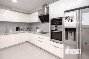 4-к квартира, вторичка, 148м2, 10/20 этаж