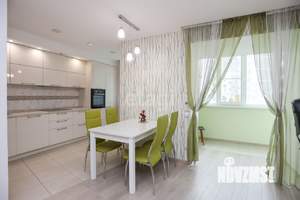 4-к квартира, вторичка, 106м2, 14/15 этаж