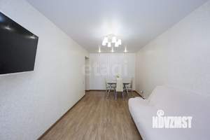 2-к квартира, вторичка, 43м2, 1/5 этаж