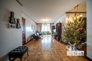 3-к квартира, вторичка, 107м2, 16/23 этаж