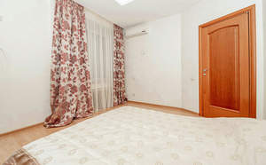 4-к квартира, вторичка, 131м2, 7/19 этаж