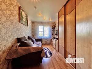 4-к квартира, вторичка, 61м2, 3/5 этаж