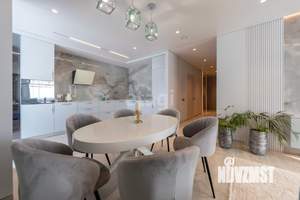 3-к квартира, вторичка, 98м2, 18/25 этаж