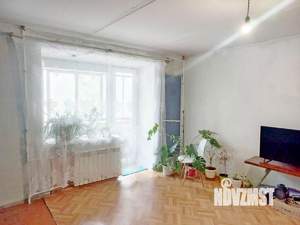 3-к квартира, вторичка, 58м2, 1/15 этаж