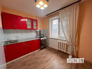 2-к квартира, вторичка, 50м2, 1/10 этаж