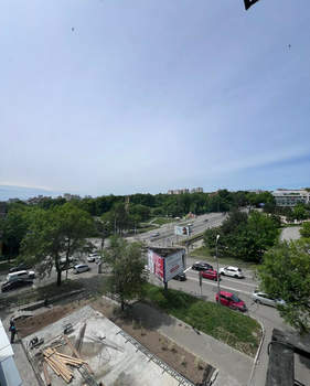 4-к квартира, вторичка, 97м2, 5/10 этаж