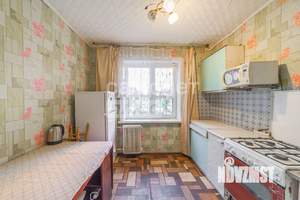 3-к квартира, вторичка, 68м2, 1/10 этаж