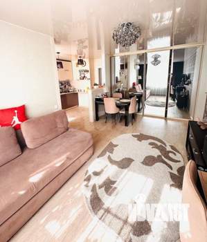 3-к квартира, вторичка, 70м2, 1/10 этаж