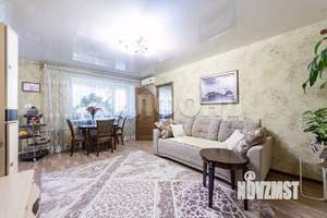 2-к квартира, вторичка, 45м2, 1/4 этаж