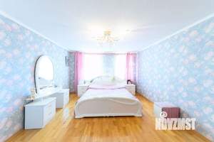 3-к квартира, вторичка, 114м2, 8/10 этаж