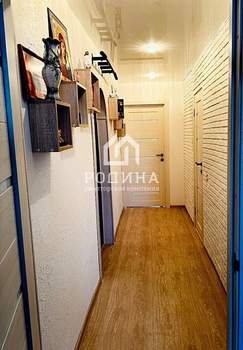 3-к квартира, вторичка, 70м2, 1/10 этаж