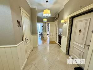 5-к квартира, вторичка, 124м2, 8/8 этаж