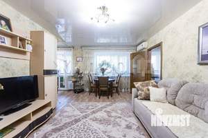 2-к квартира, вторичка, 45м2, 1/4 этаж