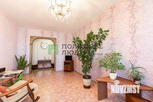3-к квартира, вторичка, 65м2, 8/9 этаж