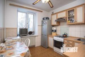 4-к квартира, вторичка, 98м2, 2/8 этаж