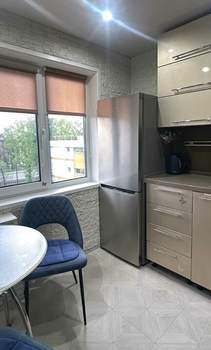2-к квартира, вторичка, 42м2, 5/5 этаж