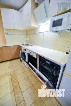 2-к квартира, вторичка, 68м2, 2/17 этаж