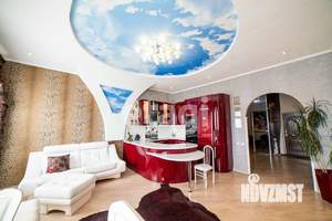 2-к квартира, вторичка, 72м2, 4/4 этаж