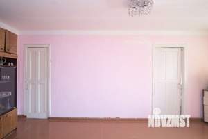 2-к квартира, вторичка, 45м2, 3/5 этаж