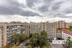 3-к квартира, вторичка, 58м2, 9/9 этаж