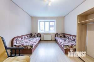 2-к квартира, вторичка, 62м2, 1/5 этаж
