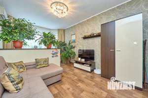 1-к квартира, вторичка, 42м2, 1/19 этаж