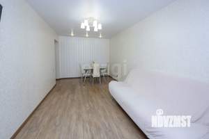 2-к квартира, вторичка, 43м2, 1/5 этаж