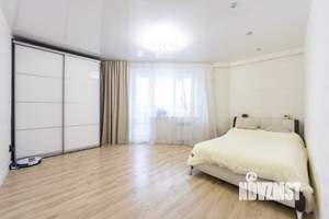 3-к квартира, вторичка, 77м2, 23/25 этаж