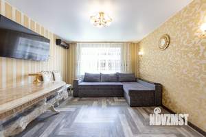 3-к квартира, вторичка, 61м2, 1/9 этаж