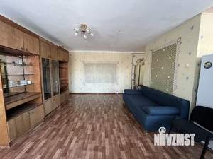 3-к квартира, вторичка, 55м2, 5/5 этаж