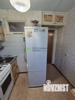 2-к квартира, вторичка, 44м2, 1/5 этаж