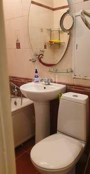 2-к квартира, вторичка, 43м2, 1/5 этаж