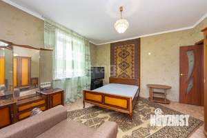 2-к квартира, вторичка, 60м2, 2/2 этаж