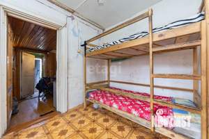 3-к квартира, вторичка, 50м2, 1/1 этаж