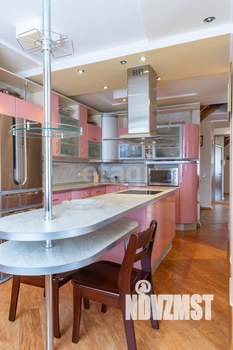 3-к квартира, вторичка, 137м2, 10/14 этаж