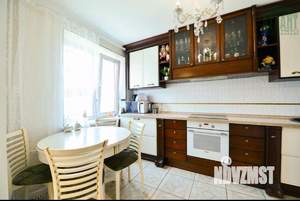 3-к квартира, вторичка, 70м2, 8/10 этаж