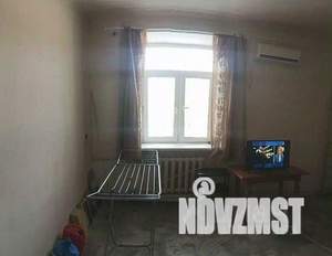 2-к квартира, вторичка, 63м2, 1/3 этаж