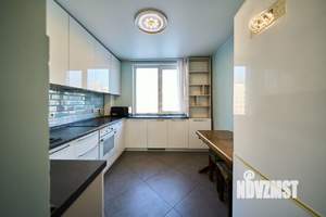3-к квартира, вторичка, 63м2, 7/9 этаж
