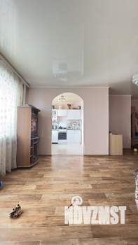 2-к квартира, вторичка, 42м2, 4/5 этаж