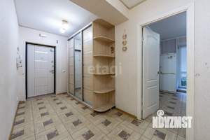 2-к квартира, вторичка, 62м2, 1/5 этаж