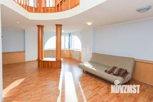 5-к квартира, вторичка, 198м2, 10/11 этаж
