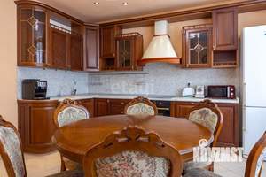 3-к квартира, вторичка, 118м2, 1/7 этаж