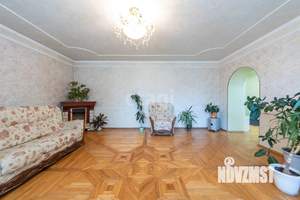 3-к квартира, вторичка, 118м2, 1/7 этаж